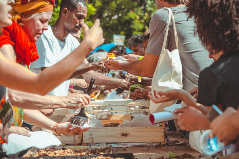Lee más sobre el artículo El derecho a la alimentación es un derecho económico, social, cultural y ambiental
