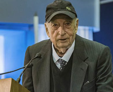 Lee más sobre el artículo González Casanova cumple 100 años: La Cuba del joven Pablo