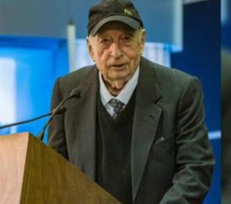Lee más sobre el artículo Pablo González Casanova, cien años